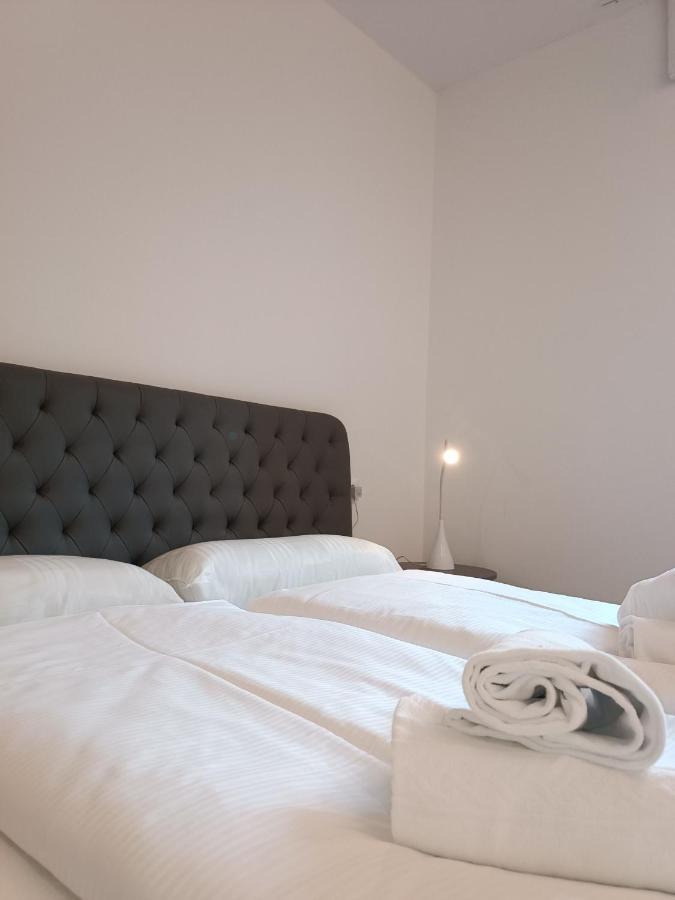 Apartment Teatro 博尔扎诺 外观 照片